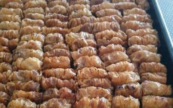 Çal Usulü Tatlı Baklava Yufkasiyla Burma Tatli Tarifi