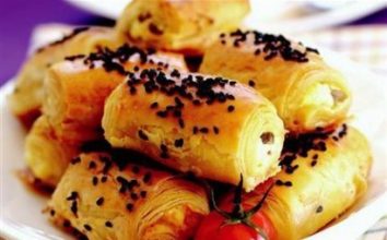 Elle Açma Börek Tarifi