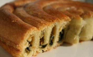 Kiymali Patatesli Börek Tarifi