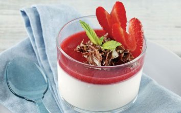 Şarkikaraağaç Usulü Tatlı Panna Cotta Tarifi