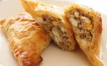 Pratik Ton Balıklı Börek Tarifi