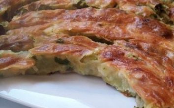 Pırasalı Ispanaklı Börek Tarifi