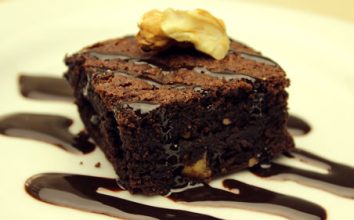 İscehisar Usulü Tatlı Çikolatali Browni Tarifi